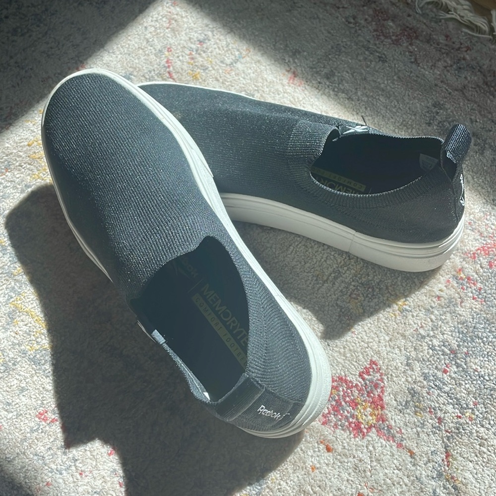 Reebok Women’s Onlux Slip On Walking Shoes